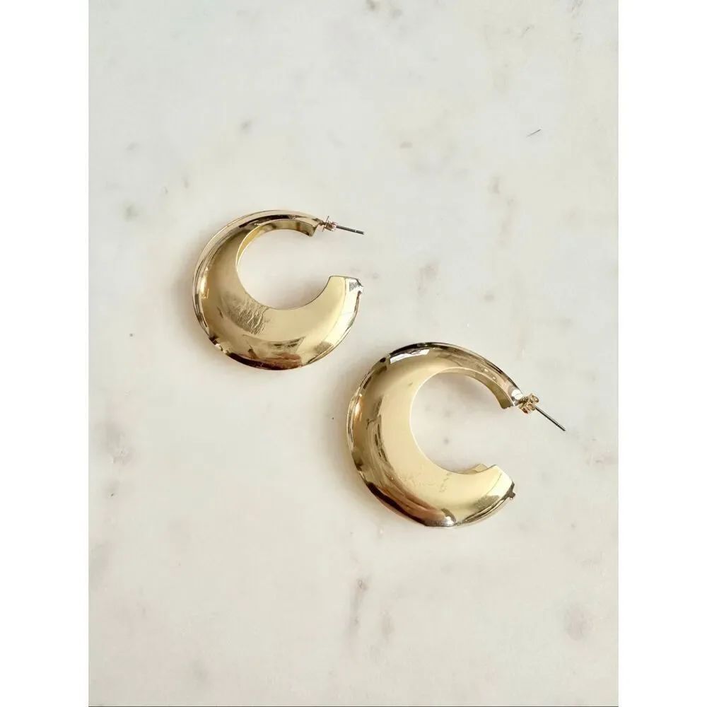 Sleek gold color hoop earrings